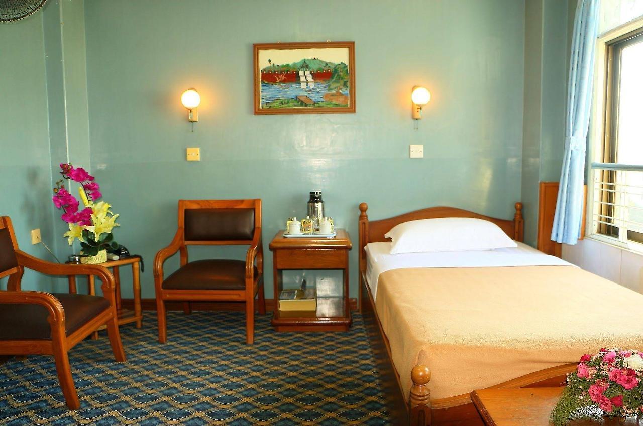 Royal City Hotel Mandalay Ngoại thất bức ảnh